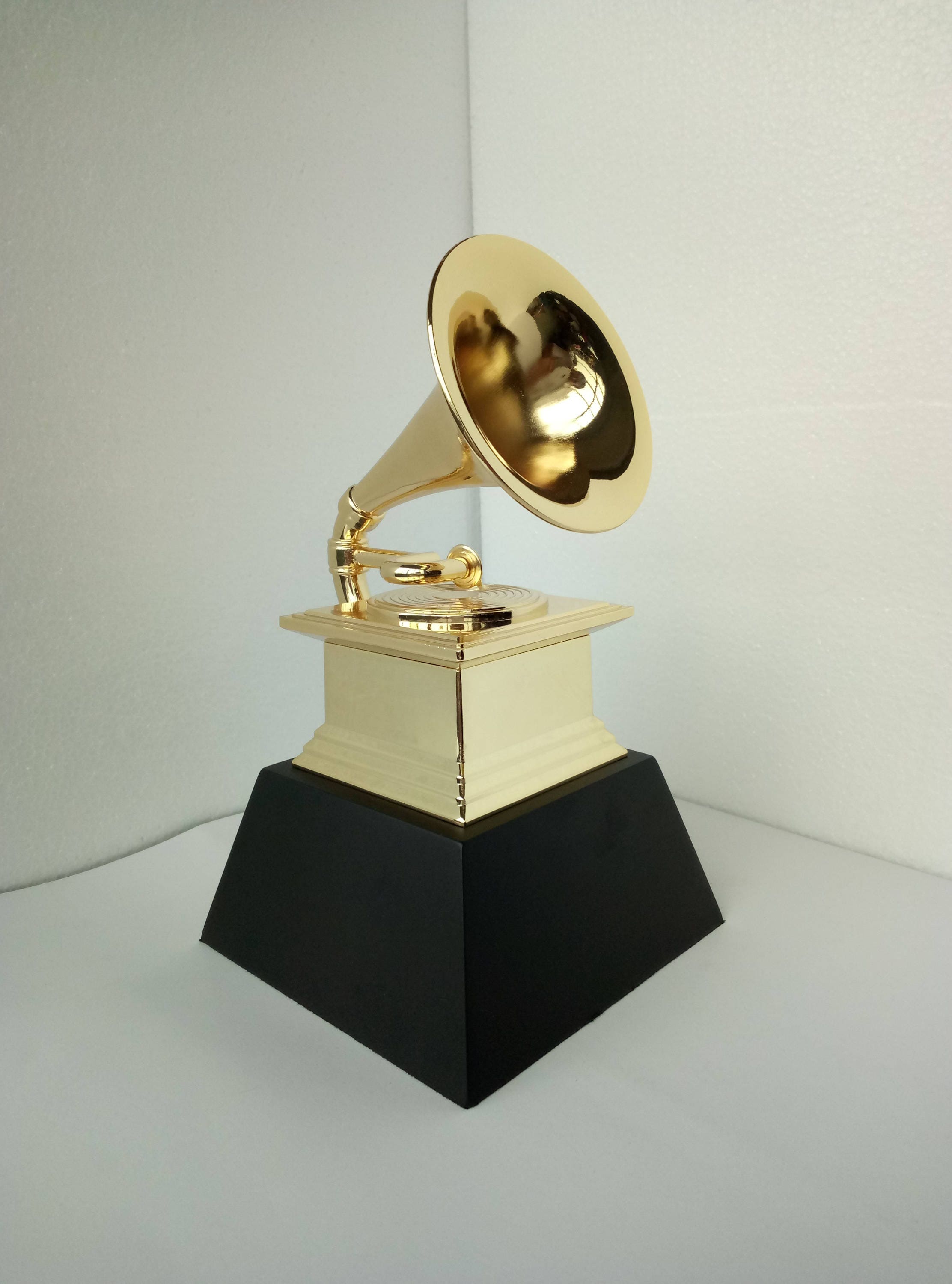 Grammy Award Statue