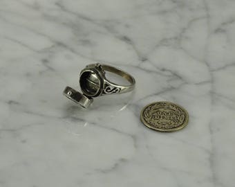 Sterling Silver Poison Ring