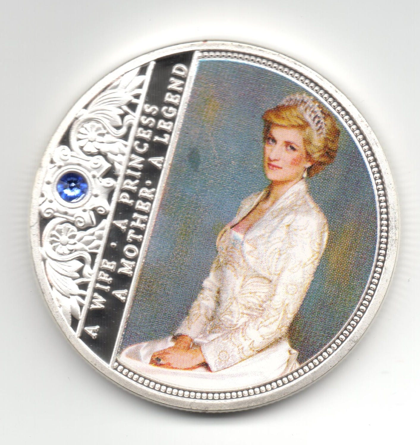 Diana Gold Coin Wife Princess of Wales Lady Jewel Portrait