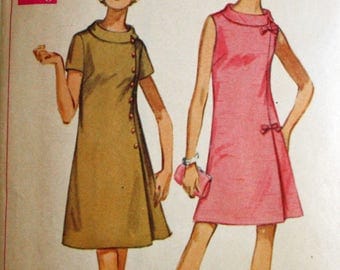 Vintage 1960s Sewing Pattern, Simplicity 8159, Jiffy Dress in Half-Sizes, 14 1/2, Bust 37"