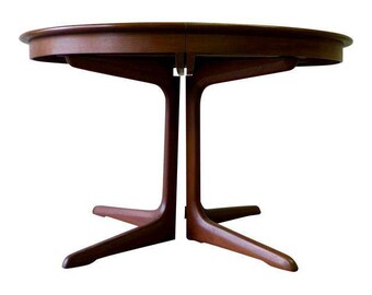 ROSEWOOD Mid Century Modern DINING TABLE for Rosengaarden by Erik Buck