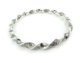 Vintage Sterling Twist Bangle, Design, Marked Sterling, G53