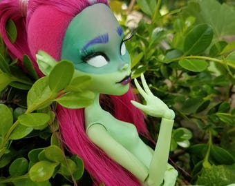 Venus McFlytrap Alien Succulent Repaint Monster High Ooak Doll