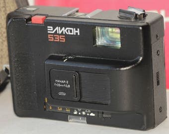 ELIKON 535. BeLOMO. compact vintage camera. Lomography. 35 mm. film USSR
