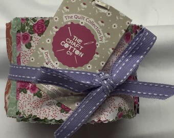 The Craft Cotton Co. 100% Cotton Jelly Roll Fabric Strips - Vintage Floral - Crafting, Patchwork, Sewing, Appliqué, Embroidery, Quilting