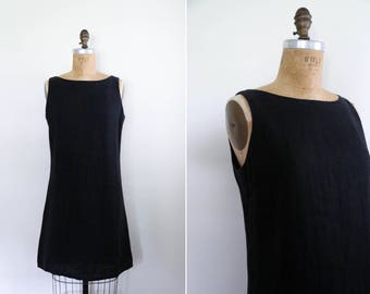 Vintage Black Linen Shift Dress // Sleeveless Little Black Dress