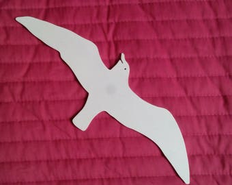 Cut Seagull in the medium 3 mm, and hand painted.