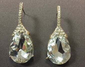 Elegant Gold and Clear Rhinestone Post Earrings