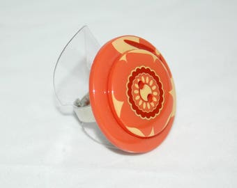 Pastel yellow and orange vintage button ring