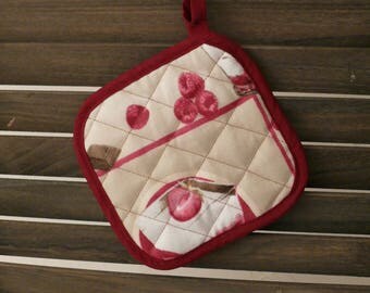 This oven Mitt and pot holder kitchen cupcake for children