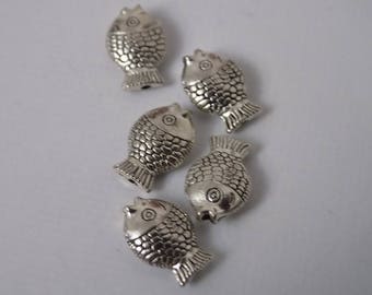 set of 5 fish beads