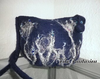 Handbag, bag, bag, felted bag with beads are embroidered in Midnight blue and white
