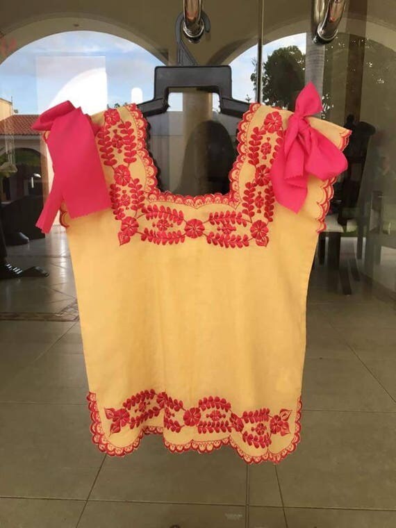 Embroidery blouse Embroidery blouse