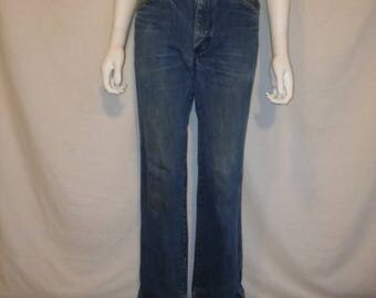 SALE 25% off SALE Wrangler Jeans W Waist 28, high waist jeans Wrangler
