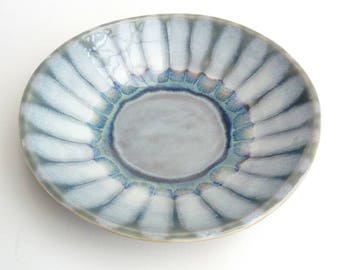 Ceramic Art Pottery Decorative Bowl Dish: Handmade stoneware pottery in shades of grey