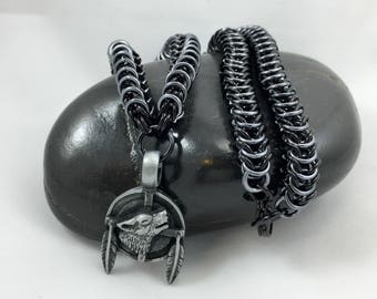 Wolf Pendant Necklace, Men's Chain Necklace, Chainmaille Jewelry, Box Chain, Men's Gifts, Gifts for Bikers, Wilderness Jewelry, Nickel Free