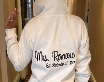 Personalized Embroidered Bride Tracksuit Hoodie and pants - Bridal Party Tracksuit 2pcs. Personalized the way you want!