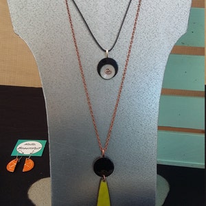 Buyer photo LISA HODGE, who reviewed this item with the Etsy app for Android.