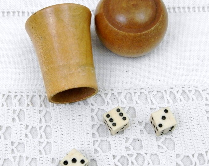 Antique French Champagne Wooden Cork Die Shaker with 3 Bone Dice Inscribed "Bar de L'Epoque" on the Base, Barware Collectable, Cork Box Antique French Champagne Wooden Cork Die Shaker with 3 Bone Dice Inscribed "Bar de L'Epoque" on the Base, Barware Collectable, Cork Box