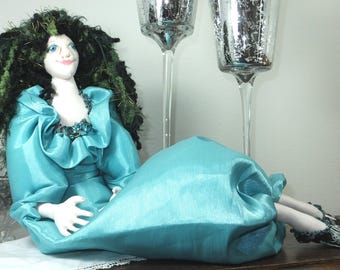SALE! Rilla the Diva-OOAK Cloth Art Doll
