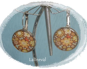 Stud Earrings floral Brown and orange