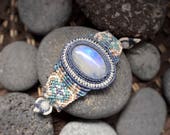 Moonstone Macrame Bracelet in gentle colors. Yoga jewelry. Sacral chakra, third-eye, crown chakra. Cancer, Libra, Scorpio