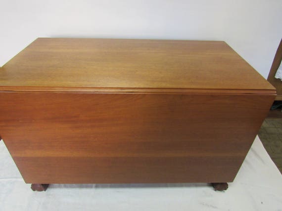 Mahogany Drop leaf table with paw feet