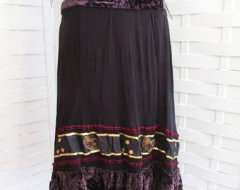 Rinascimento New Never Worn Vintage Cose Cosi Gonna Skirt! Made in Italy, Beautiful Detail And Fun To Wear.