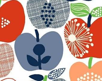 Hand Picked - Apples White - Carolyn Gavin of Ecojot - Windham (43110-2) - Organic Cotton