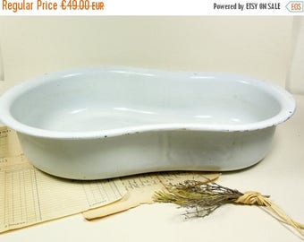 Bath tub basin bidet doll baby Antique French Vintage enamel garden basket 1900 pond child decor nursery storage toilet paper daiper holder