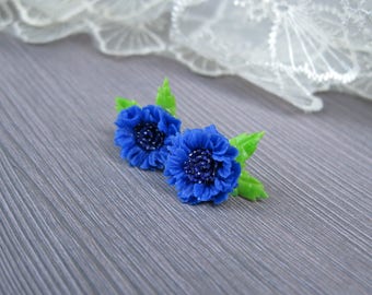 Summer jewelry Natural jewelry blue flower jewelry for flower girl gift blue cornflower earrings Flower stud earrings Tiny flower earrings