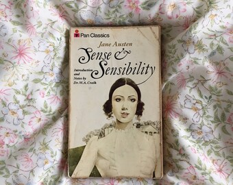 a book report on sense and sensibility by jane austen Read story jane austin - sense and sensibility the project gutenberg ebook of sense and sensibility, by jane austen on page 290 is missing from the book. a book report on sense and sensibility by jane austen Read story jane austin - sense and sensibility the project gutenberg ebook of sense and sensibility, by jane austen on page 290 is missing from the book.