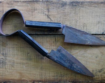 Rustic Vintage Garden Snips, Old Sheep Shears, Garden Tools, Weathered Garden Clippers, Vintage Garden Tools, Farmhouse Decor, A. Field & Co
