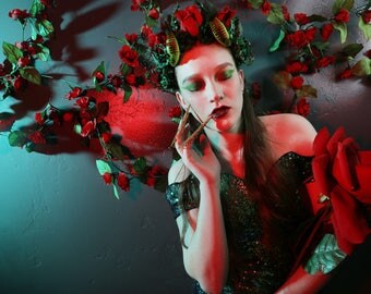 Poison Ivy flower crown cosplay costume halloween villainess