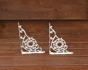 Antique Cast Iron Shelf Brackets, Heavy 8" by 6" Wheel Cast Iron Brackets, Ornate Shelf Brackets