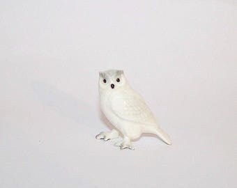 Vintage 1960's Hagen Renaker White Snowy Owl Mama A-351 Retired Miniature Figurine