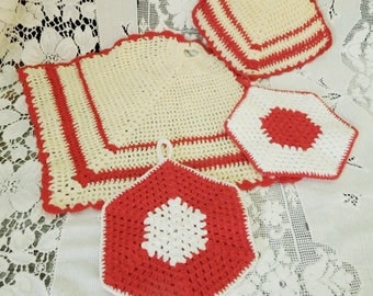 Crochet Pot Holders Red White Primary Colored - Vintage Kitschy Kitchen Vintage Decor - Instant Collection 4 Pieces