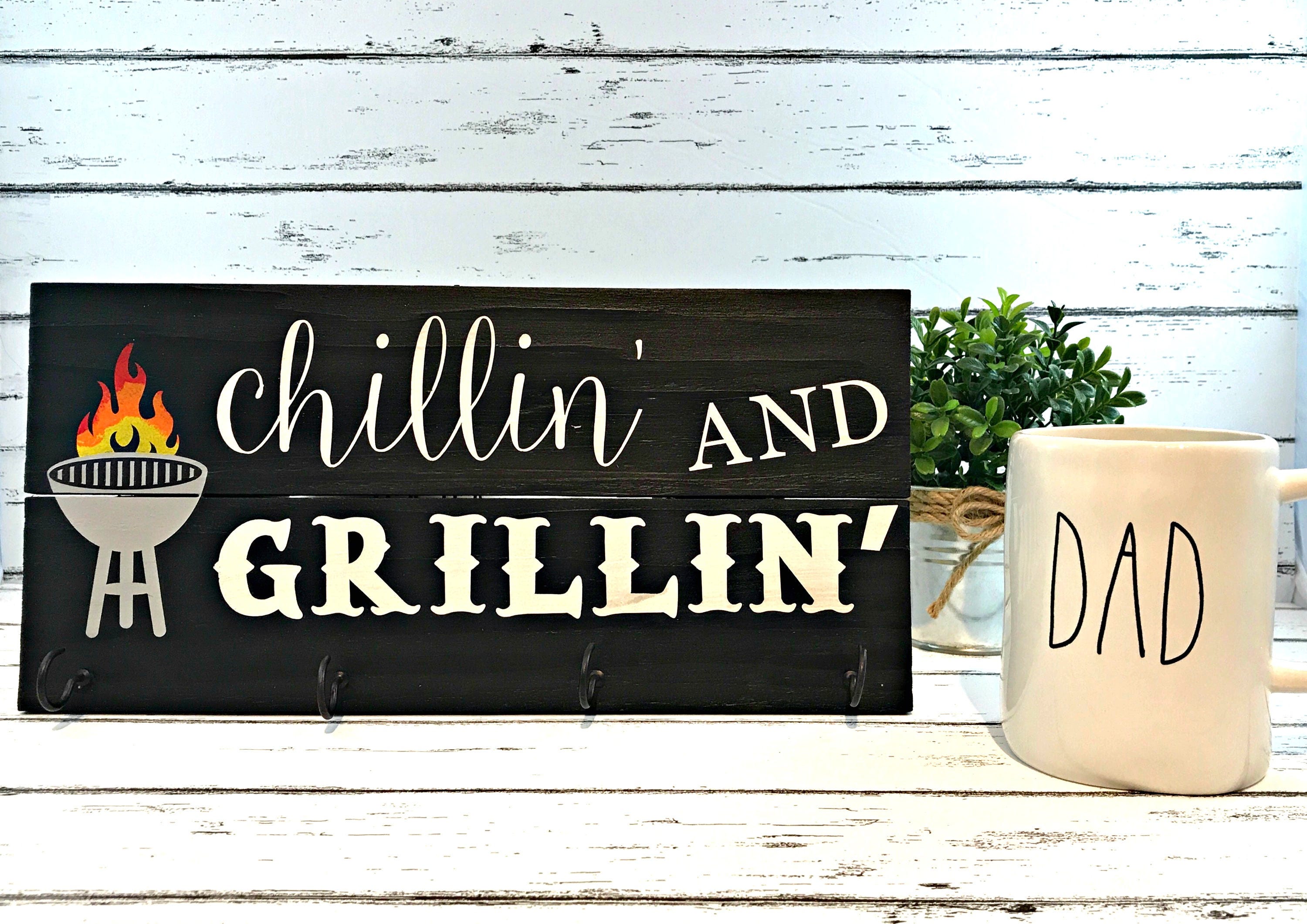 Chillin' And Grillin' Wood Sign BBQ Utensil Holder