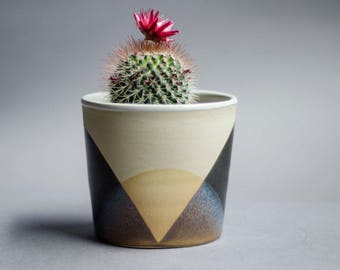 Handmade Planter, Planter, Succulent Planter, Ceramic Planter, Flower Planter, Pottery Planter, Small Planter, Cactus Planter,Modern Planter