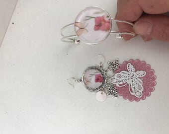 Set with bracelet earrings
