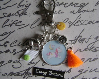 despicable me unicorn keychain