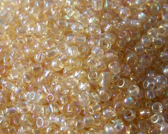 Bag of seed beads 2.5 mm iridescent honey