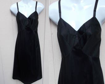 Vintage 60s Black Nylon Tricot Slip by Charmode / Vintage full dress slip // Size 38 Bust
