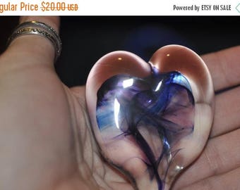 Flash Sale Large Swirl Glass Heart Paperweight