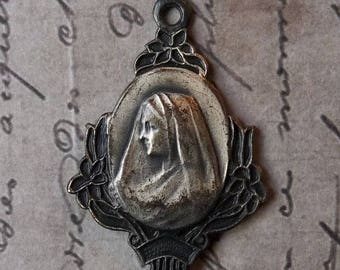 CLEARANCE SALE Very Rare Mint Art Deco Floral Blessed Virgin Mary & Sacred Heart Of Jesus French Holy Medal