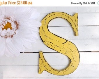 ON SALE Large Letter S / Wall Letter / Wood Letter / Choice Color / Cottage/ Wedding / Shabby Chic Decor