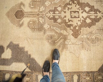 6x10.5 Vintage Distressed Oushak Carpet