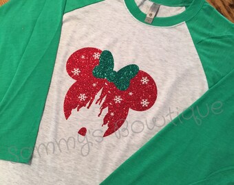 Minnie Mouse Christmas Castle Snowflake 3/4 Sleeve Raglan T-shirt! Womens, Disney, Disney shirt, Glitter, Disney Family Shirts.