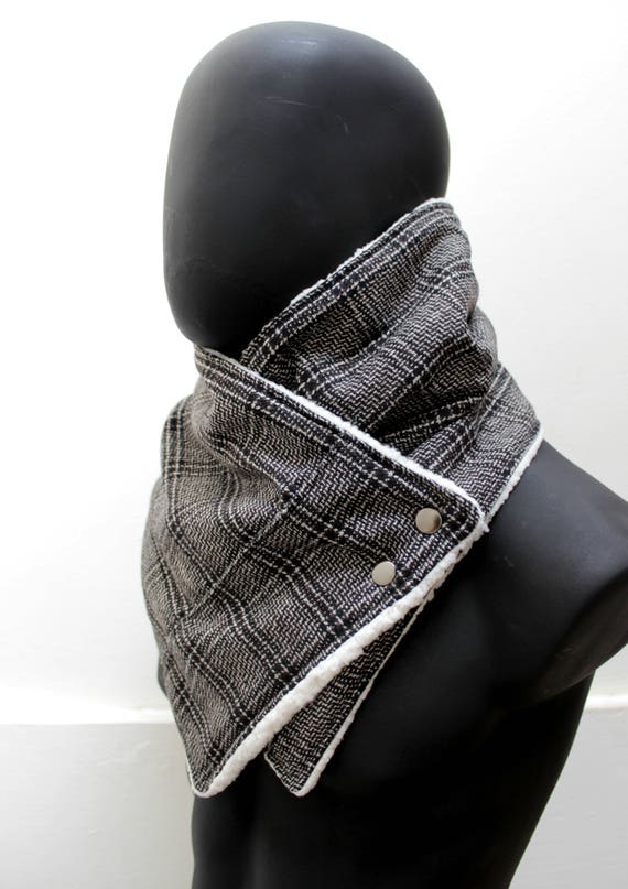 Blanket scarf. Mens cowl. Plaid cotton blendgrey and black