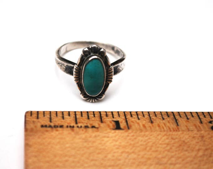 Turquoise ring Sterling - Bell Trading Company - size 6 - Native American tribal southwestern ring